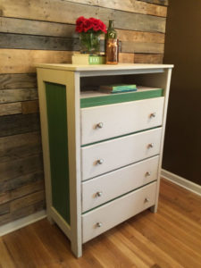 dresser_greenwhite2